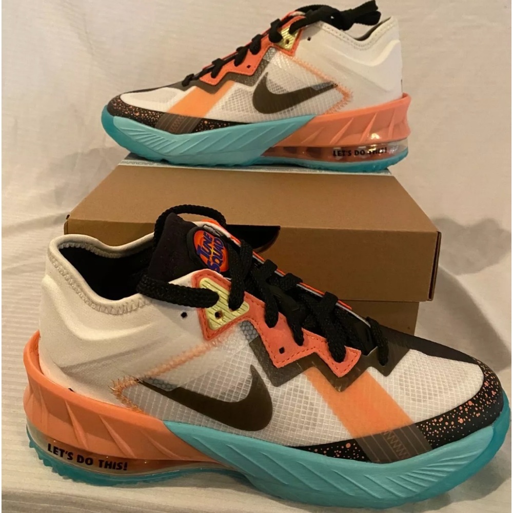 Nike Lebron 18 Low Space Jam Toon Squad Lola Bunny White Shoe's 6Y🐰🛸